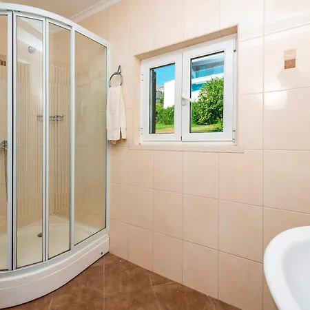 Villa Hedera Estate Hedera Xix *