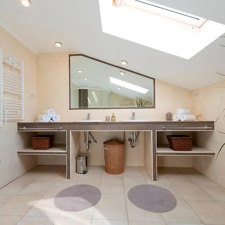 Villa Hedera Estate Hedera Xix