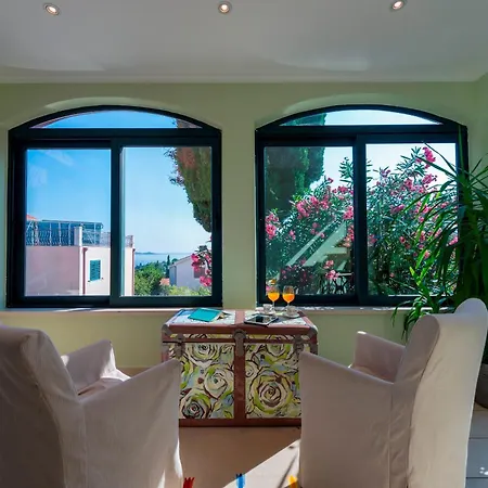 Vila Hedera Estate Hedera Xix