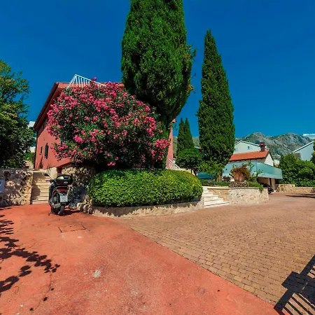 Villa Hedera Estate Hedera Xix *