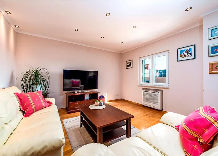 Hedera Estate Hedera Xix