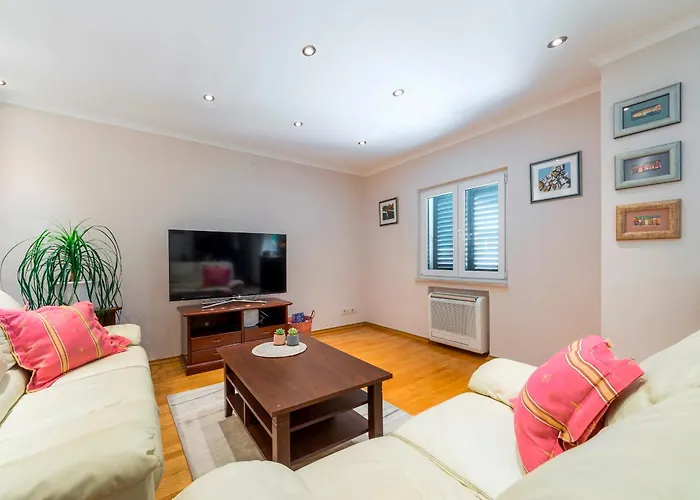 Hedera Estate Hedera Xix Villa *